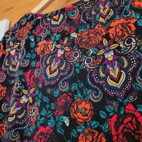 Lularoe 💜 Julia Simply Comfortable Stretch Floral Sheath Bodycon Dress Medium - Picture 7 of 7